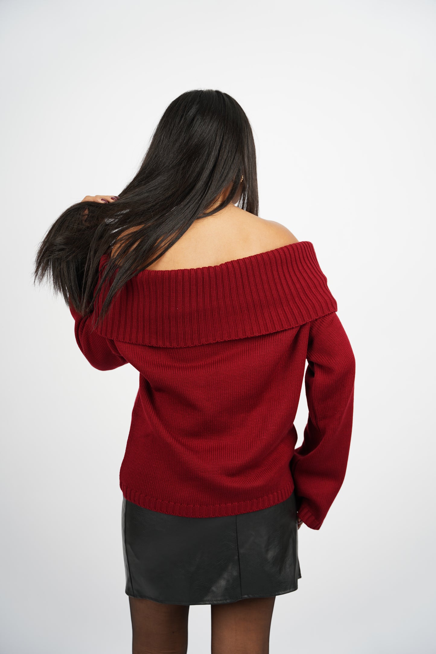 Burgundy Off-Shoulder Knitted Pullover