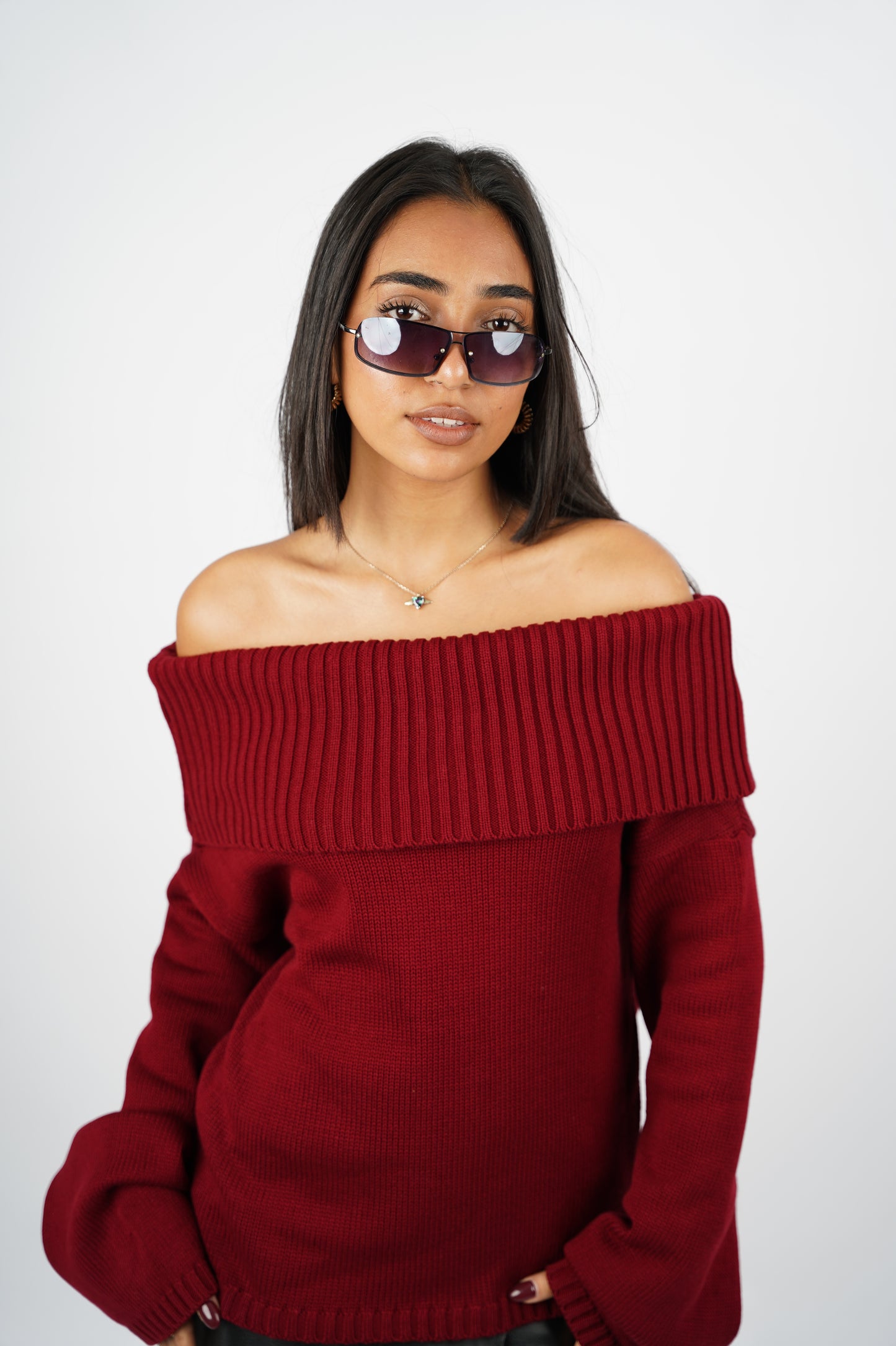 Burgundy Off-Shoulder Knitted Pullover