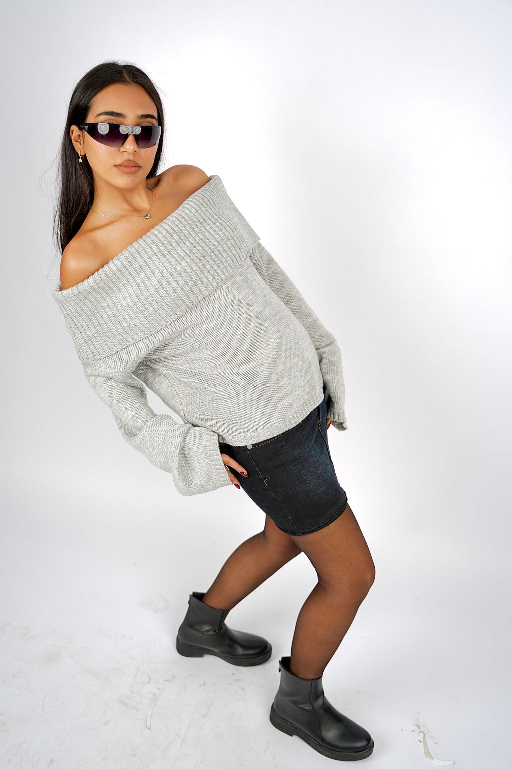 Grey Off-Shoulder Knitted Pullover