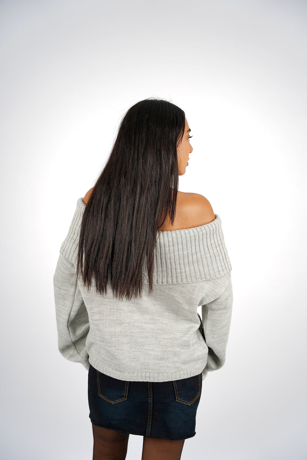 Grey Off-Shoulder Knitted Pullover