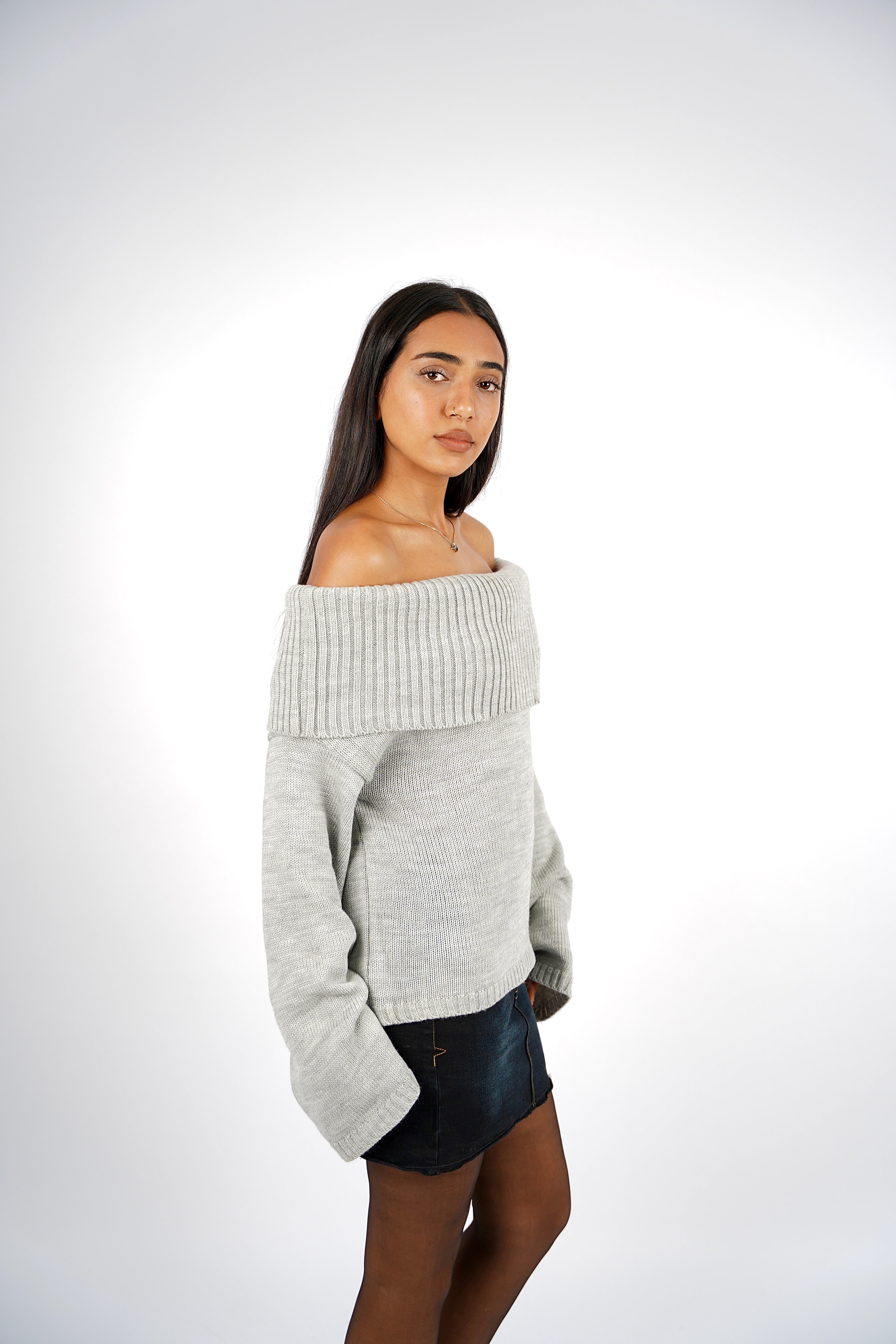Grey Off-Shoulder Knitted Pullover